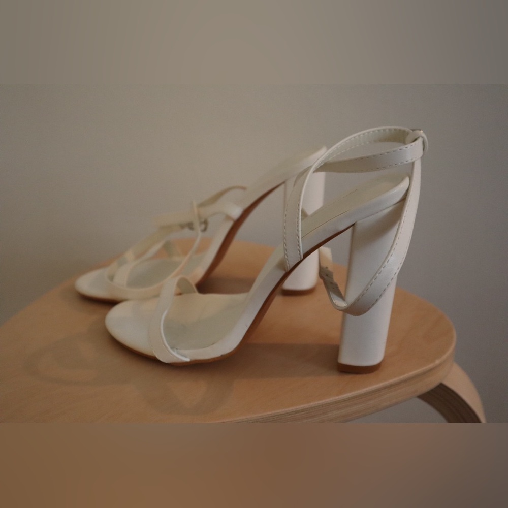 White heels wide fit